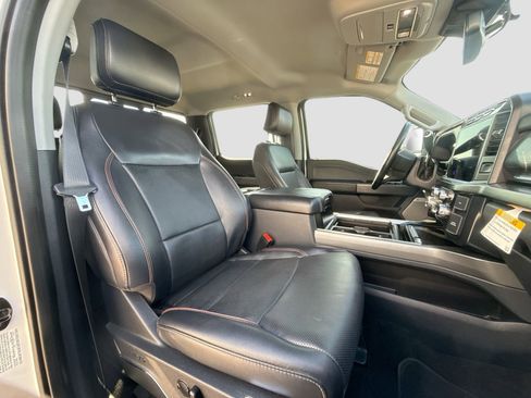 Used 2023 Ford F250 Lariat w/ Sport Appearance Package image 33