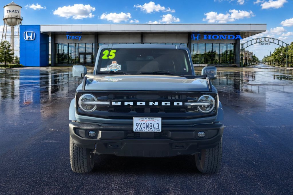 Used 2025 Ford Bronco Outer Banks AWD/4WD image 15
