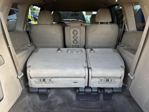 Used 2014 Honda Odyssey EX image 16
