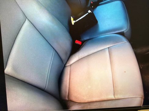 Used 2021 Ford F550 4x4 Regular Cab Super Duty image 5
