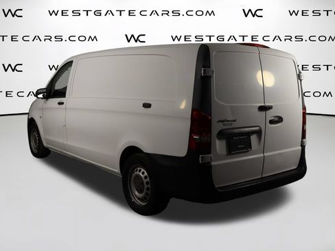 Used 2018 Mercedes-Benz Metris image 28