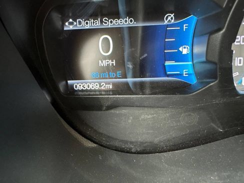 Used 2019 Ford Ranger Lariat w/ Equipment Group 501A Mid AWD/4WD image 11
