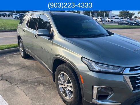 Used 2023 Chevrolet Traverse LT FWD image 9