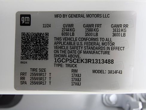 Used 2024 Chevrolet Colorado LT w/ LT Convenience Package image 20