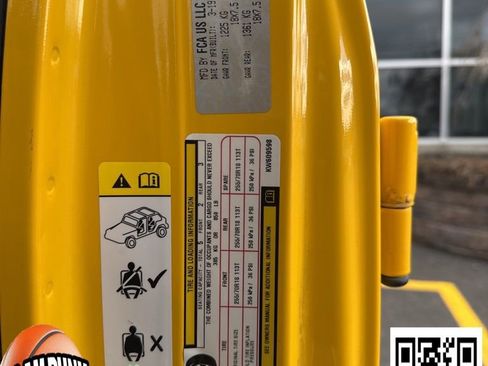 Used 2019 Jeep Wrangler Unlimited Sahara w/ Dual Top Group image 25