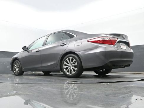 Used 2017 Toyota Camry XLE FWD image 10