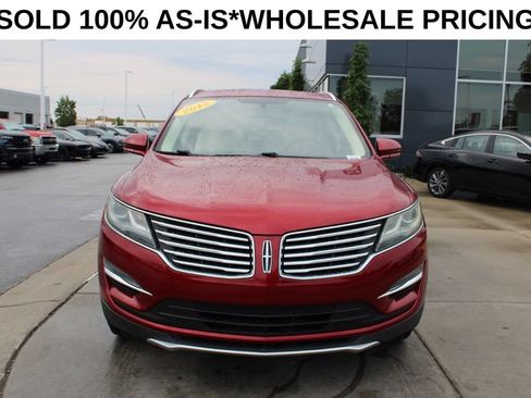 Used 2015 Lincoln MKC FWD w/ Equipment Group 101A Select image 2