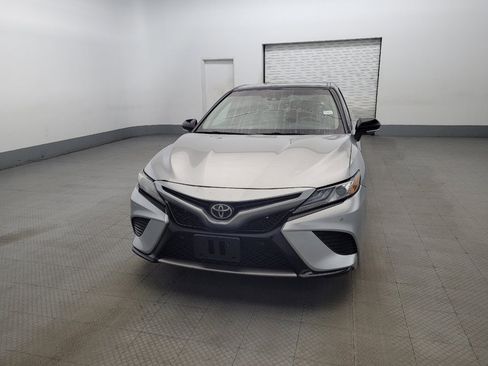 Used 2018 Toyota Camry XSE image 15