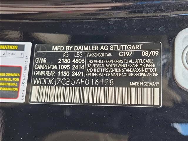 Used 2010 Mercedes-Benz E 550 Coupe image 25