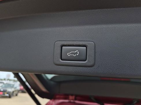 Used 2019 Subaru Ascent Premium AWD/4WD image 13