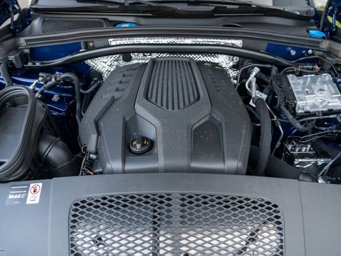 New 2026 Porsche Macan image 29