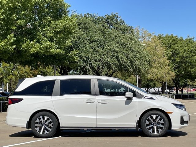 New 2026 Honda Odyssey EX-L image 3
