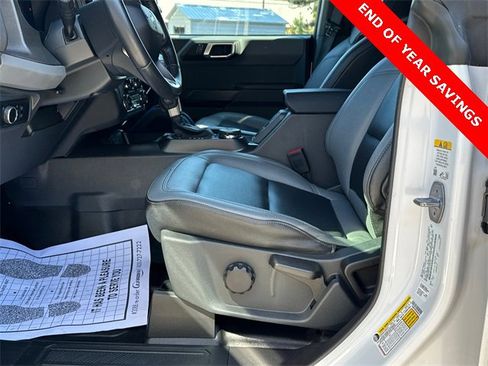 Certified 2024 Ford Bronco Black Diamond image 9