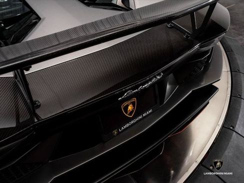 Used 2019 Lamborghini Aventador S AWD/4WD image 25