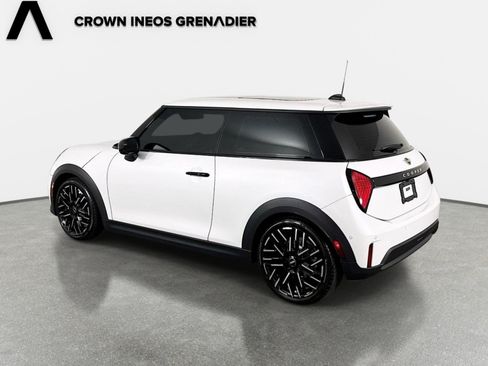 Used 2025 MINI Cooper S FWD image 7