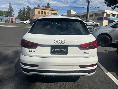 Used 2016 Audi Q3 2.0T Prestige w/ Prestige Package AWD/4WD image 4