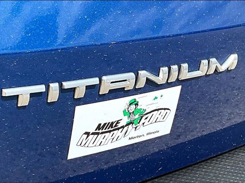 Used 2022 Ford Escape Titanium w/ Class II Trailer Tow Package image 8