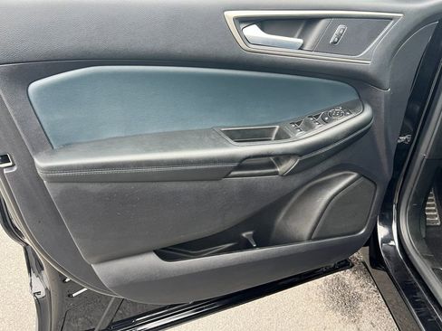 Used 2022 Ford Edge SEL w/ Sport Appearance Package image 19