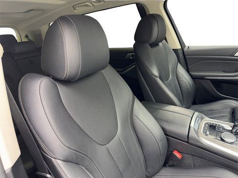 Used 2020 BMW X7 xDrive40i w/ Premium Package image 45