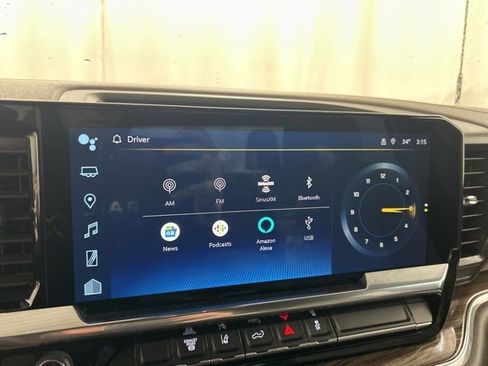 Used 2024 Chevrolet Silverado 3500 LT image 14