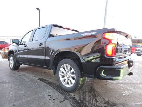 Used 2021 Chevrolet Silverado 1500 Custom image 5