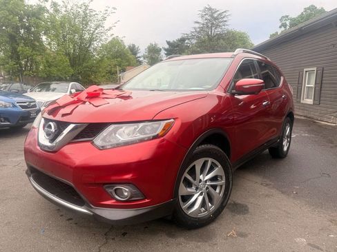 Used 2015 Nissan Rogue SL w/ SL Premium Package AWD/4WD image 2