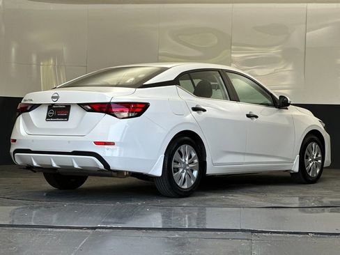 Used 2025 Nissan Sentra S image 3