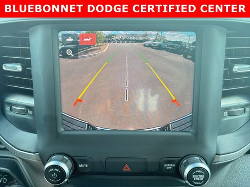Used 2024 RAM 2500 Tradesman w/ Chrome Appearance Group AWD/4WD image 16