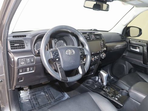 Used 2022 Toyota 4Runner TRD Off-Road Premium image 26
