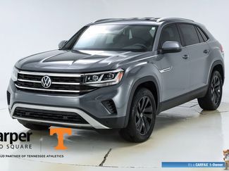 Used 2023 Volkswagen Atlas Cross Sport SE w/ Black Wheel Package video 1