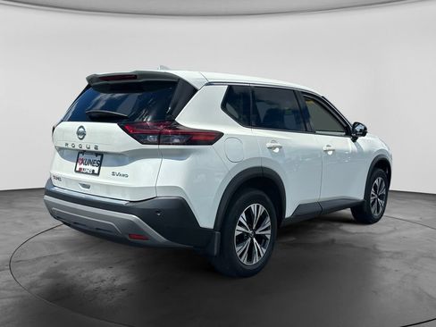 Used 2021 Nissan Rogue SV AWD/4WD image 6