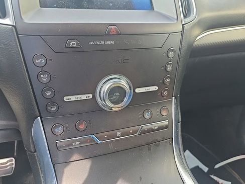 Used 2020 Ford Edge ST w/ Equipment Group 401A image 18