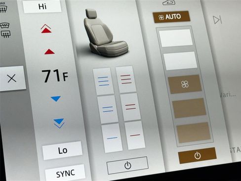 Used 2024 Land Rover Range Rover Sport Dynamic SE image 8