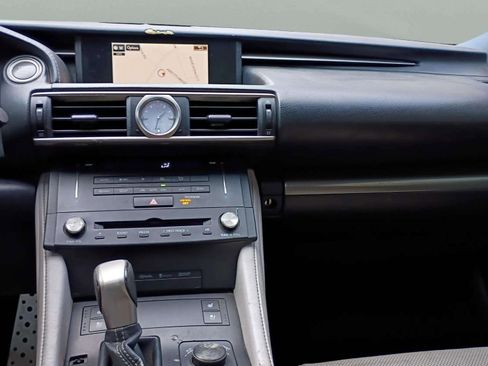 Used 2015 Lexus RC 350 image 31