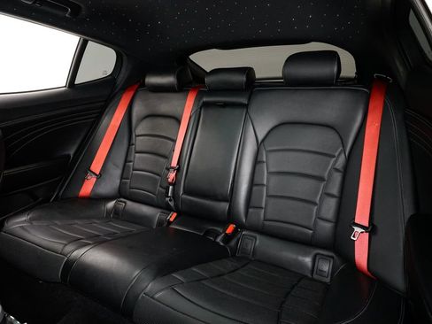 Used 2023 Kia Stinger GT2 image 28