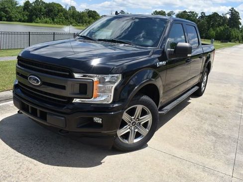 Used 2018 Ford F150 XLT w/ Equipment Group 302A Luxury AWD/4WD image 2