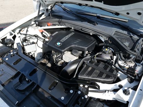 Used 2017 BMW X3 xDrive28i w/ Premium Package image 55