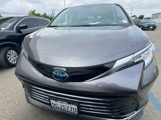 Used 2023 Toyota Sienna Limited AWD/4WD video 2
