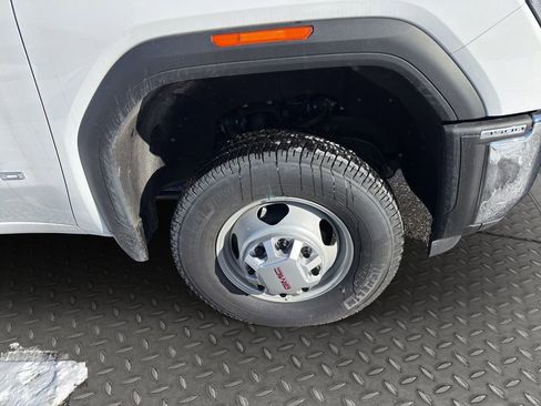 New 2025 GMC Sierra 3500 Pro w/ Convenience Package image 23