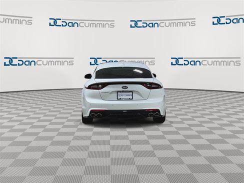Used 2019 Kia Stinger Premium image 7