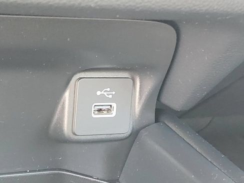 Used 2025 Honda HR-V LX image 23