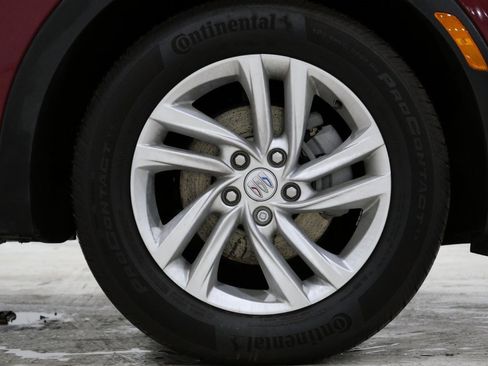 Used 2025 Buick Envista Preferred w/ Convenience II Package image 9