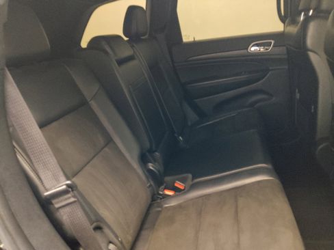 Used 2020 Jeep Grand Cherokee Altitude AWD/4WD image 19