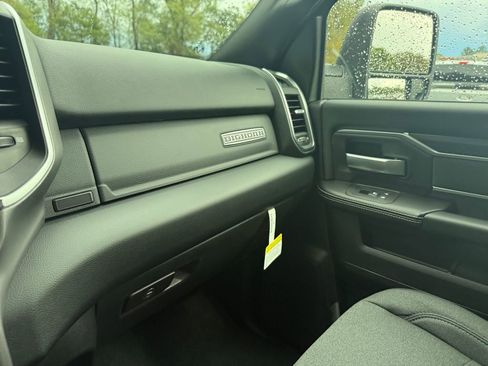 New 2026 RAM 2500 Big Horn image 25