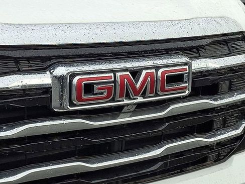 Used 2026 GMC Terrain Elevation image 9
