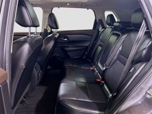 Used 2023 Nissan Rogue SV w/ SV Premium B Package image 22