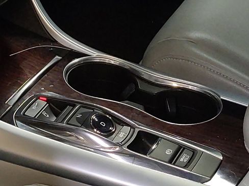 Used 2016 Acura TLX V6 image 26