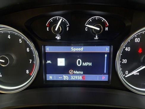 Used 2023 Buick Enclave Essence w/ Experience Buick Package image 17