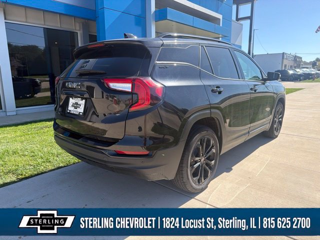 Used 2022 GMC Terrain SLT w/ Infotainment Package II AWD/4WD image 5