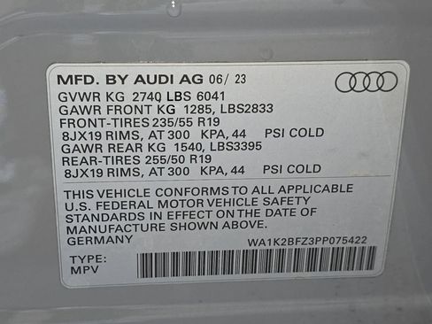 Used 2023 Audi Q4 e-tron Premium w/ Convenience Package AWD/4WD image 34